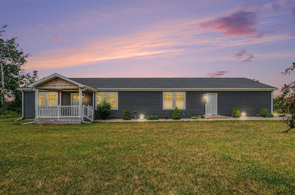 10455 4 Mile Road, East Leroy, MI 49051