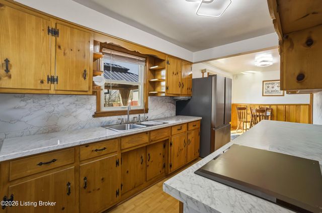 5110 Johnsontown Rd, Louisville, KY 40272