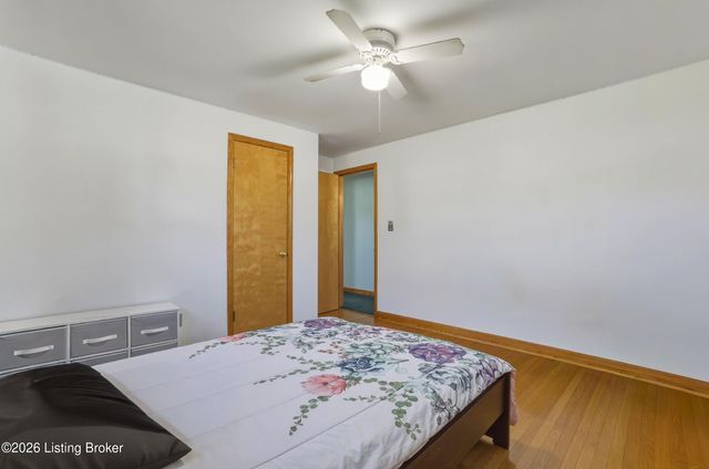 5110 Johnsontown Rd, Louisville, KY 40272