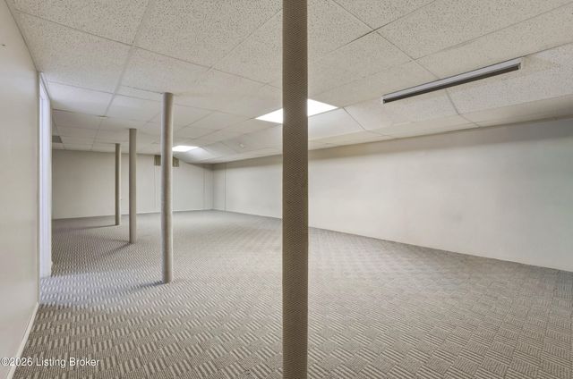 5110 Johnsontown Rd, Louisville, KY 40272