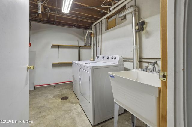 5110 Johnsontown Rd, Louisville, KY 40272