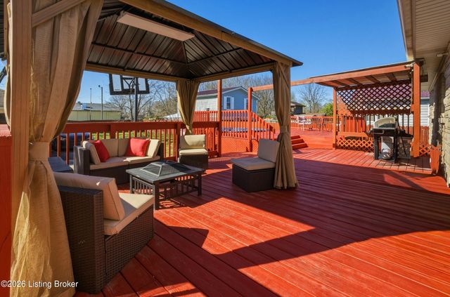 5110 Johnsontown Rd, Louisville, KY 40272