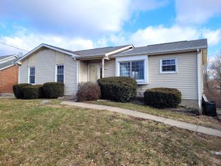 41 Meadow Wood Drive, Florence, KY 41042
