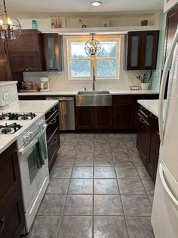 371 N Stiles Road, Ludington, MI 49431