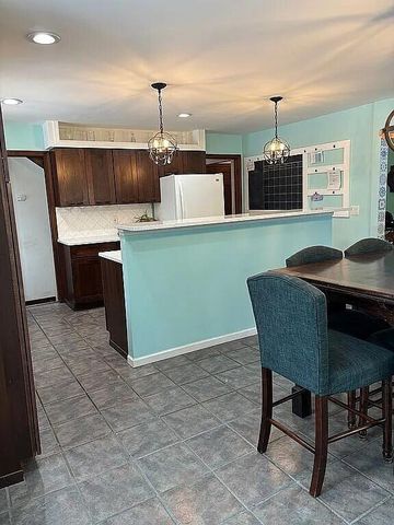 371 N Stiles Road, Ludington, MI 49431