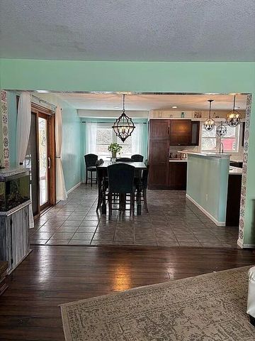 371 N Stiles Road, Ludington, MI 49431