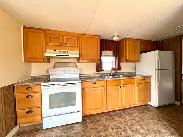 3251 E Rd Lot 102, Clifton, CO 81520