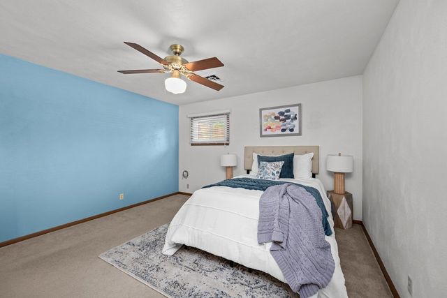 1104 3rd Street, De Witt, IA 52742