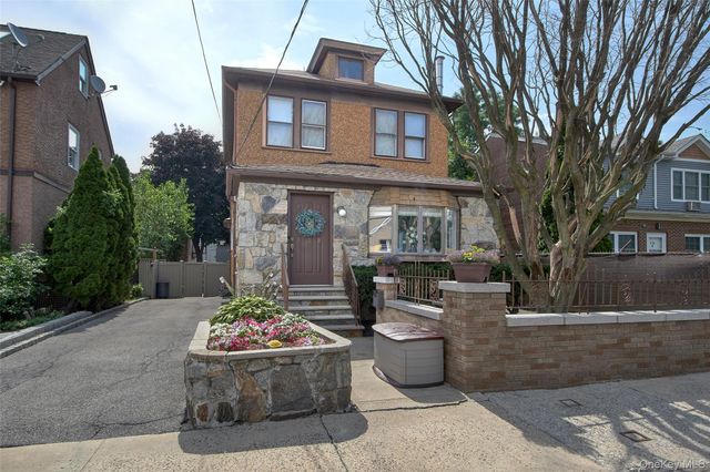 170 Trenchard Street, Yonkers, NY 10704