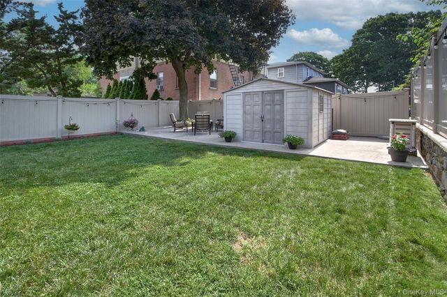 170 Trenchard Street, Yonkers, NY 10704