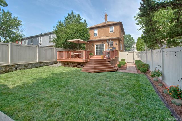 170 Trenchard Street, Yonkers, NY 10704