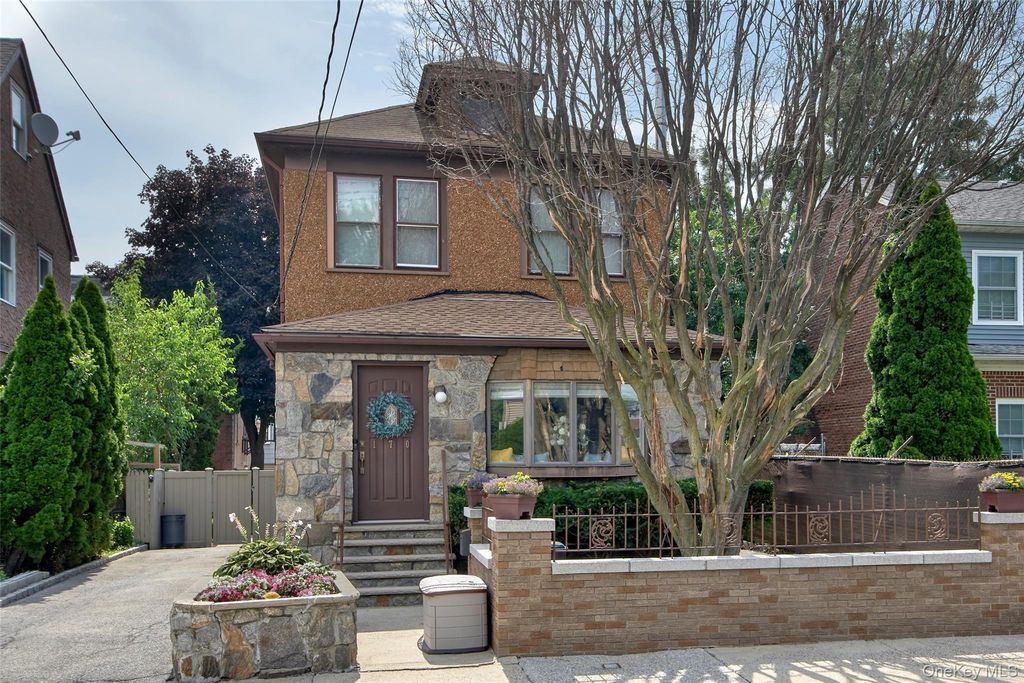 170 Trenchard Street, Yonkers, NY 10704