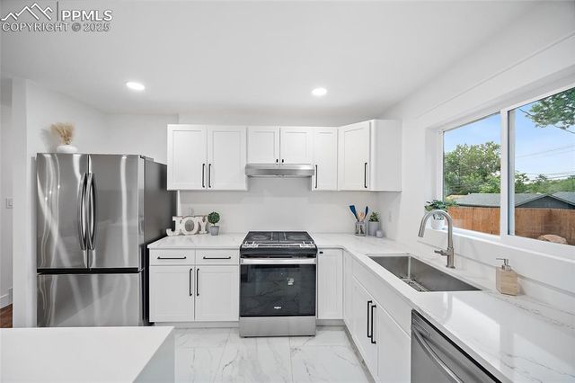 1609 Kingsley Drive, Colorado Springs, CO 80909