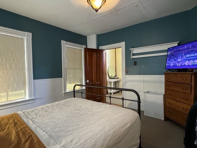 83 Newton Street, Greenfield, MA 01301