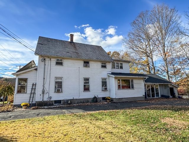 83 Newton Street, Greenfield, MA 01301