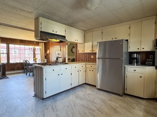 83 Newton Street, Greenfield, MA 01301