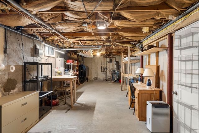 3 Exeter Way, Andover, MA 01810