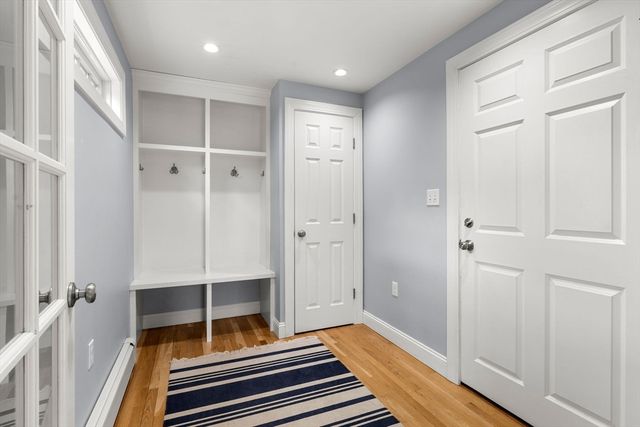 3 Exeter Way, Andover, MA 01810