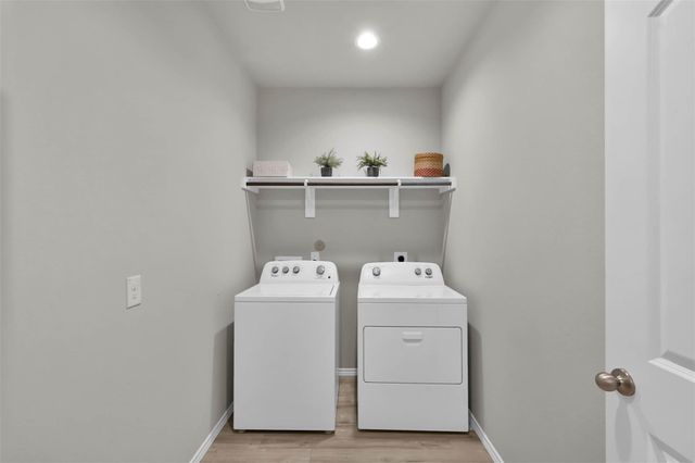 2254 Strong Horse Drive, Conroe, TX 77301