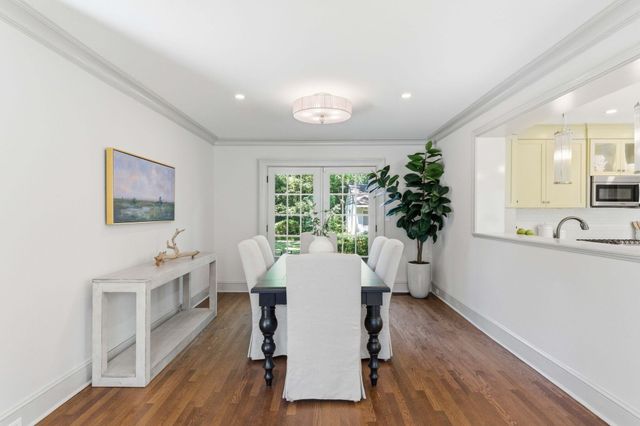32 Jamestown Road, Charleston, SC 29407