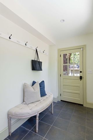 32 Jamestown Road, Charleston, SC 29407
