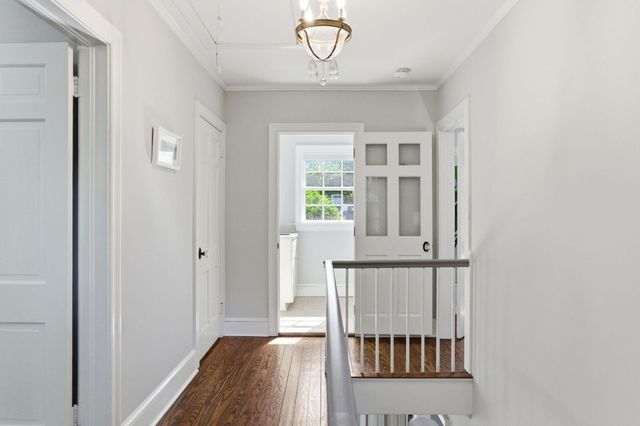 32 Jamestown Road, Charleston, SC 29407