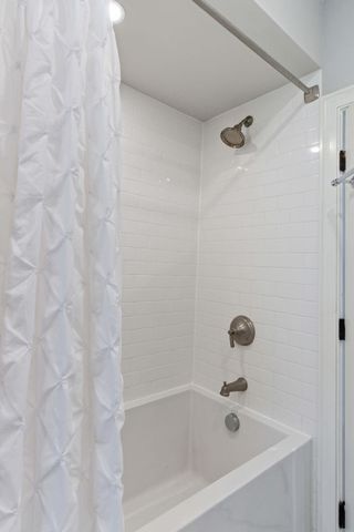 32 Jamestown Road, Charleston, SC 29407