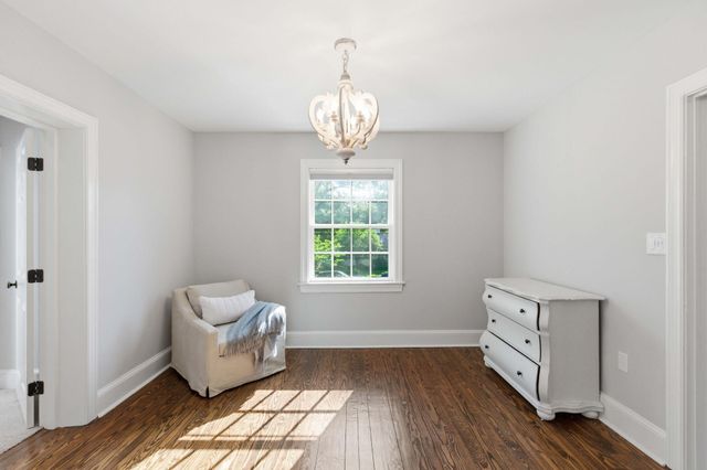 32 Jamestown Road, Charleston, SC 29407