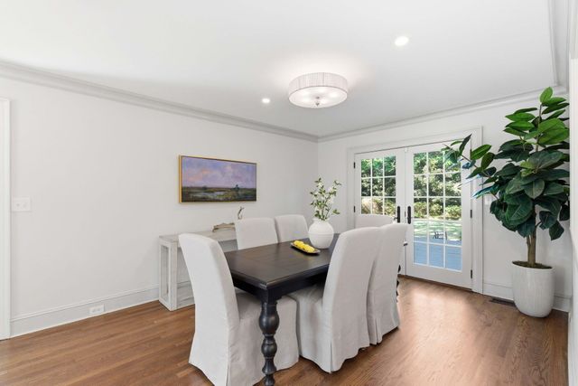 32 Jamestown Road, Charleston, SC 29407