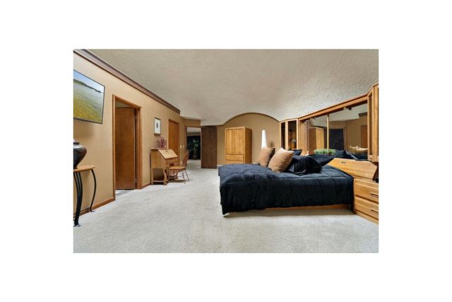 2755 N 9th Street, Oshtemo Twp, MI 49009
