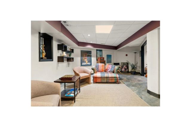 2755 N 9th Street, Oshtemo Twp, MI 49009