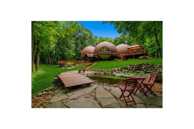 2755 N 9th Street, Oshtemo Twp, MI 49009