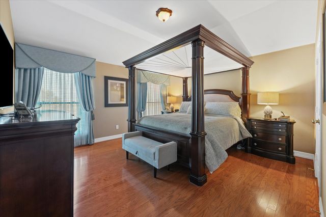 1024 Choke Cherry Lane, Crowley, TX 76036