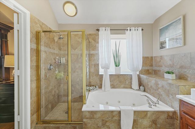 1024 Choke Cherry Lane, Crowley, TX 76036