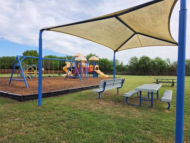 1024 Choke Cherry Lane, Crowley, TX 76036