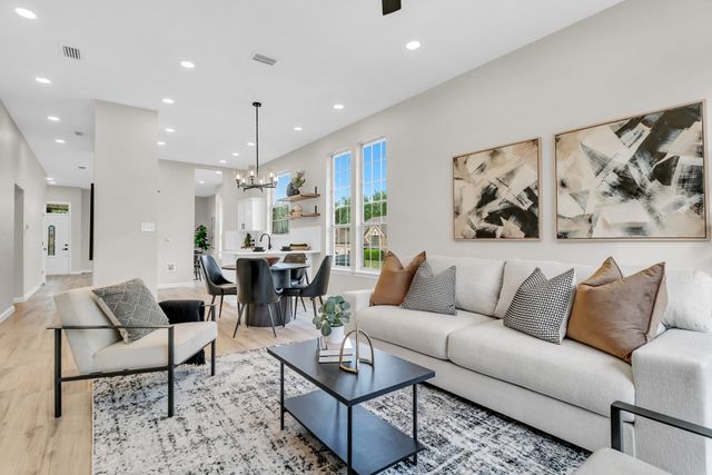 214 Chamblin Court, Cedar Hill, TX 75104