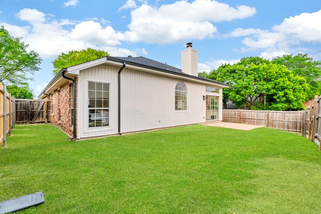 214 Chamblin Court, Cedar Hill, TX 75104