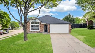 214 Chamblin Court, Cedar Hill, TX 75104