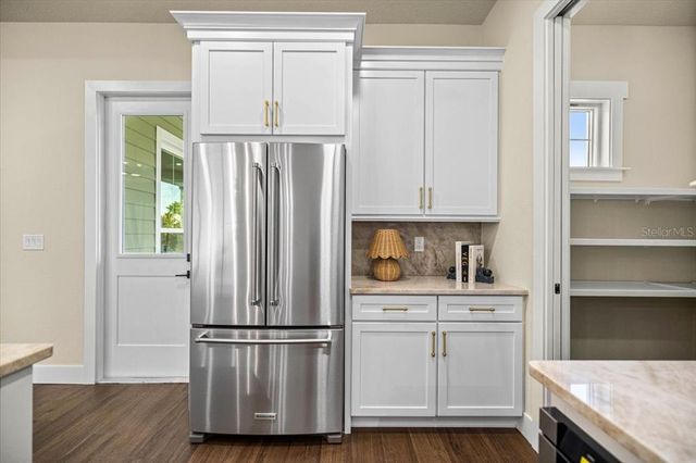 2703 SE 48TH AVENUE, Ocala, FL 34480