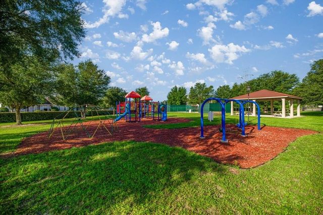 2703 SE 48TH AVENUE, Ocala, FL 34480
