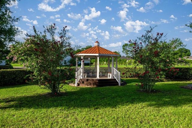 2703 SE 48TH AVENUE, Ocala, FL 34480