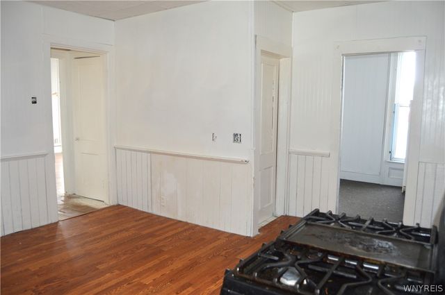 14 Cave Street, Lockport City, NY 14094