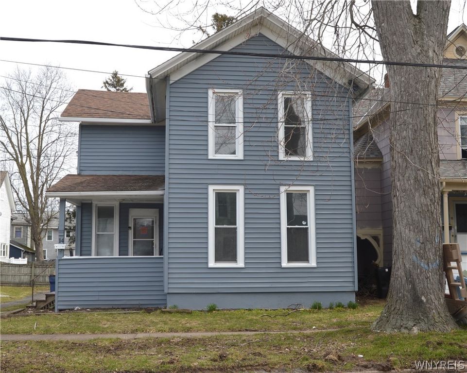 14 Cave Street, Lockport City, NY 14094