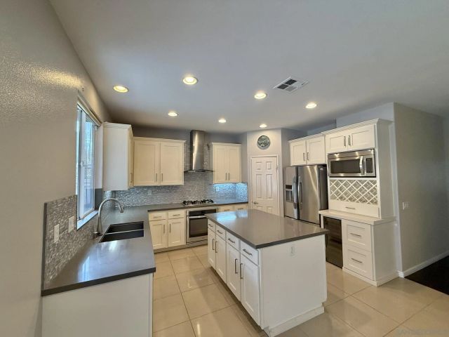 1181 Saratoga Court, Chula Vista, CA 91913