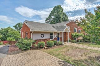 2323 Mount Vernon RD, Roanoke, VA 24015