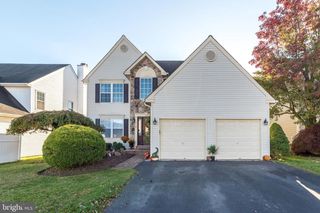 4190 MILORDS LN, Doylestown, PA 18902