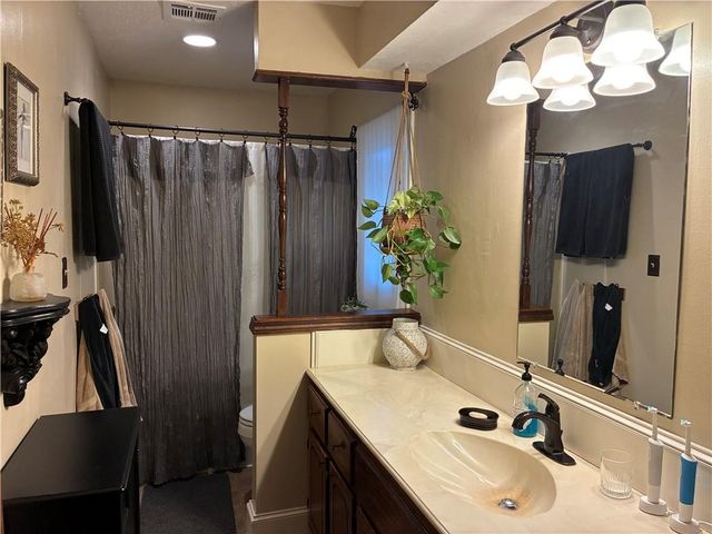 303 13th St N Street, Greenwood, MO 64034