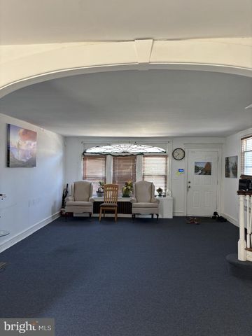 7335 N 18TH ST, Philadelphia, PA 19126