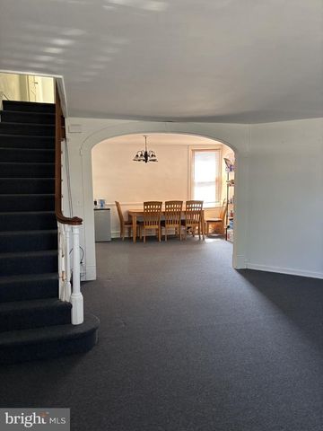 7335 N 18TH ST, Philadelphia, PA 19126