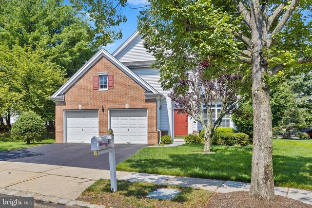 51 PINFLOWER LA, Princeton Junction, NJ 08550